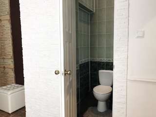 Апартаменты Tatabrata Apartments Львов Апартаменты с видом на сад-14