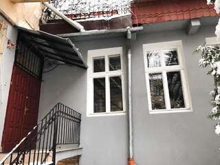 Апартаменты Tatabrata Apartments Львов Апартаменты с видом на сад-25